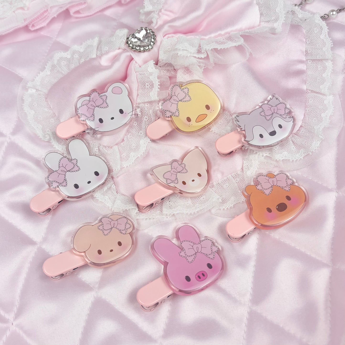 Skzrio Hairclips - blosskittyco