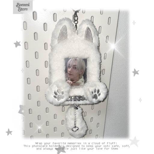 Fluffy Name Tag Photocard Holder White Wolf Ver. - BORAMI Store
