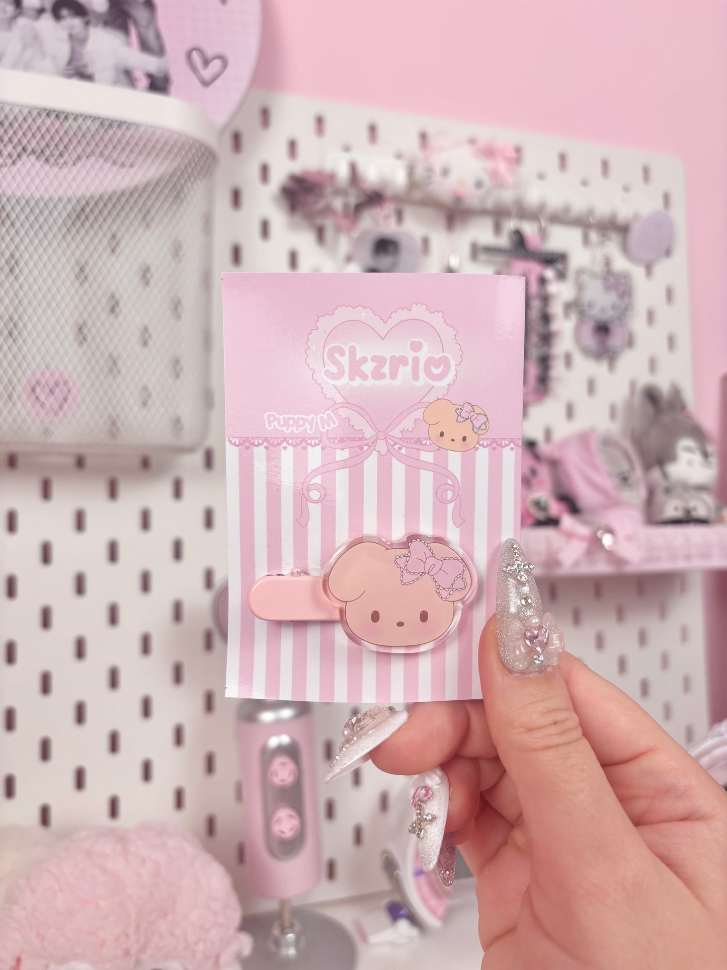 Skzrio Hairclips - blosskittyco