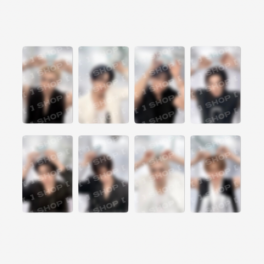 [PRE-ORDER] TASY Plush Baby Benefit Photocard - Stray Kids World Tour 'RUN IT' MD