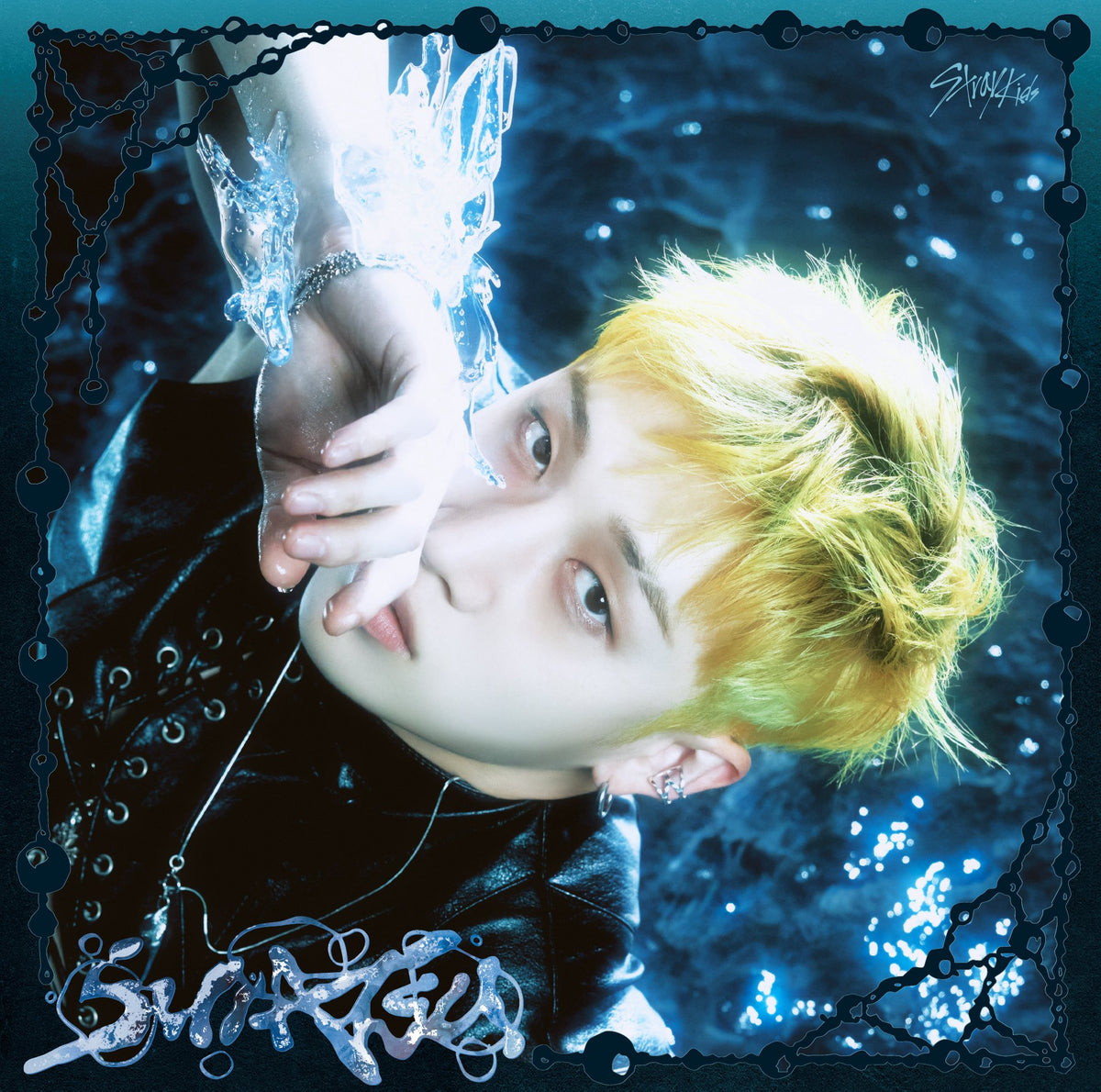 [PRE-ORDER] Stray Kids 4th Japanese Mini Album - 『SUIATSU』 (Member Ver.)
