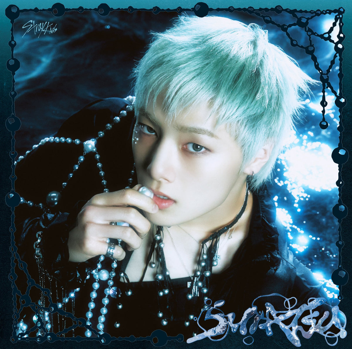 [PRE-ORDER] Stray Kids 4th Japanese Mini Album - 『SUIATSU』 (Member Ver.)