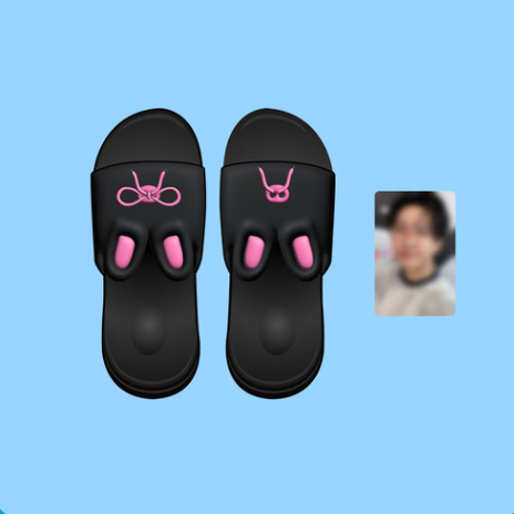 [PRE ORDER] Dwaekki Slides BY CHANGBIN - Stray Kids DominATE CelebrATE Pop-up Store MD