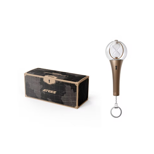 [PRE-ORDER] Official Lightiny Keyring Ver 2. [ATEEZ 'In Your Fantasy' in Asia & Australia MD]