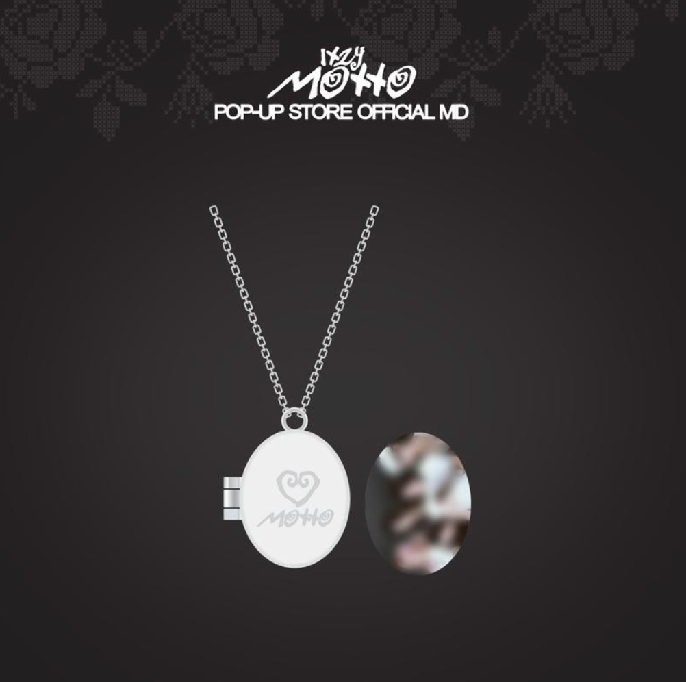 [PRE-ORDER] Engraved Pendant Necklace - ITZY Motto Pop-Up Store MD