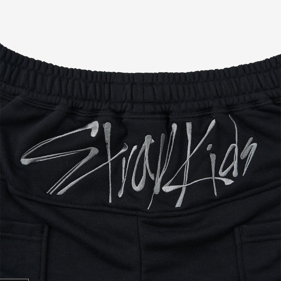 [PRE-ORDER] Shorts - Stray Kids World Tour 'RUN IT' Japan MD