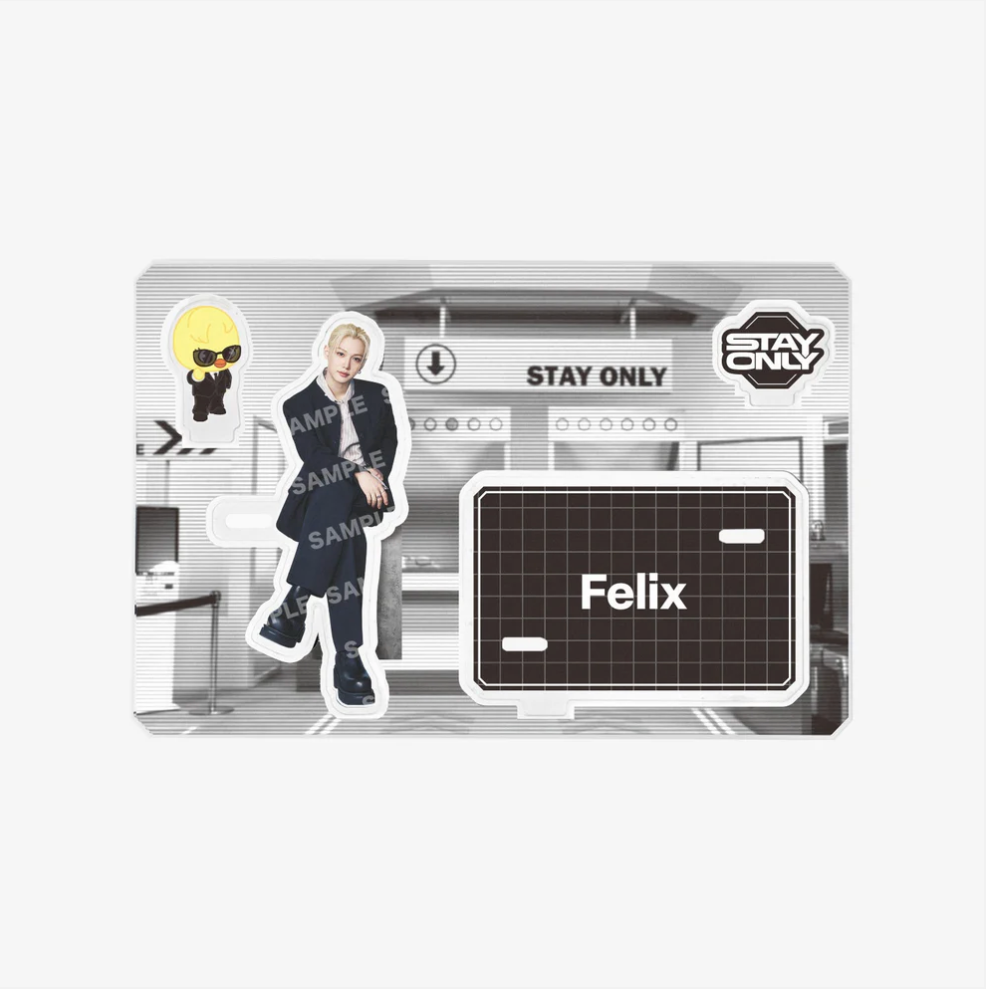 [PRE-ORDER] Acrylic Stand - Stray Kids World Tour 'RUN IT' Japan MD