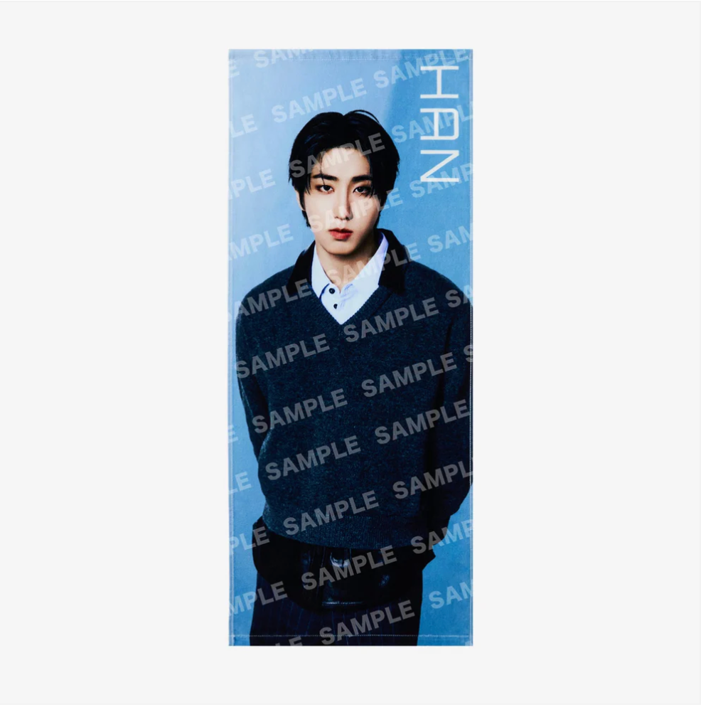 [PRE-ORDER] Photo Face Towel - Stray Kids World Tour 'RUN IT' Japan MD