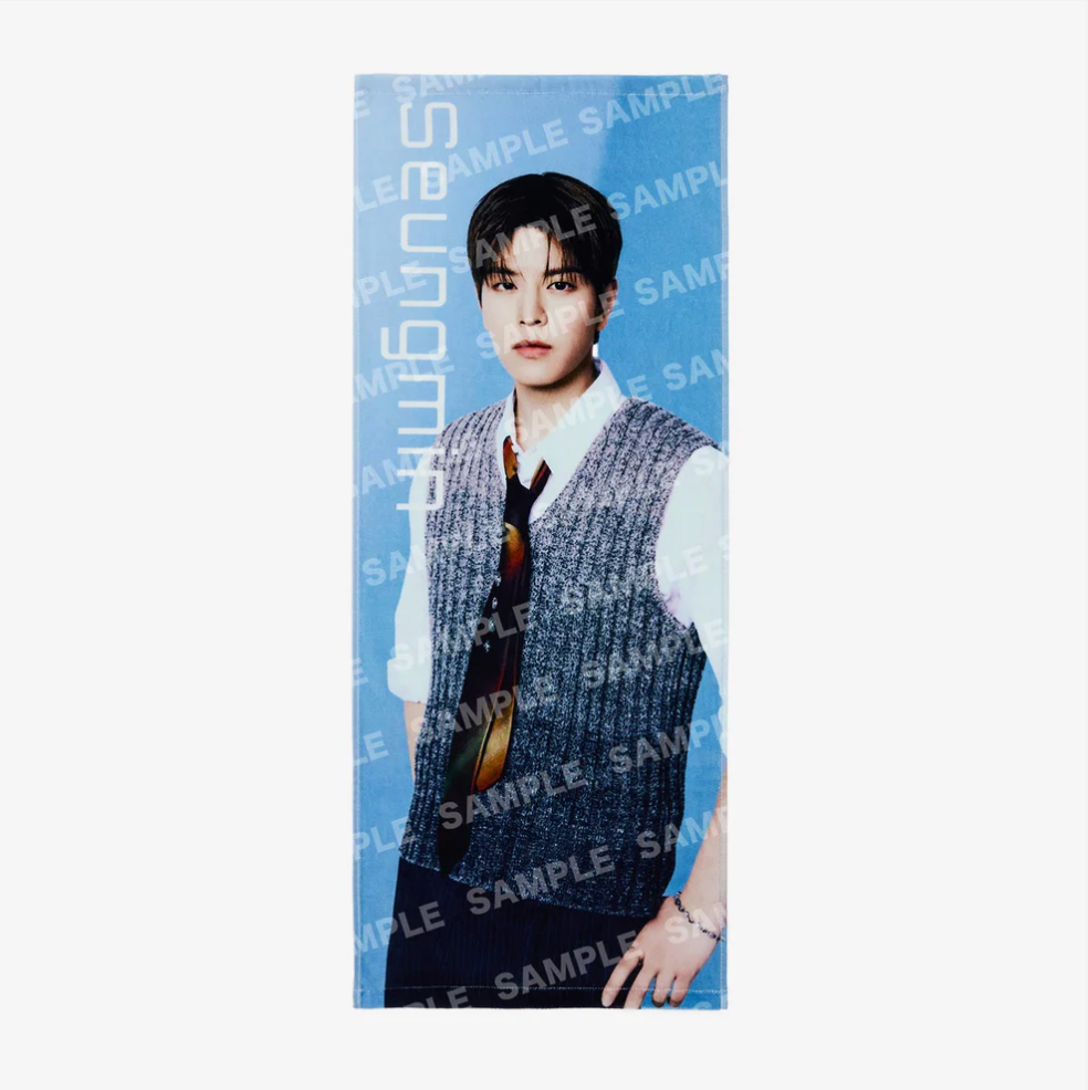 [PRE-ORDER] Photo Face Towel - Stray Kids World Tour 'RUN IT' Japan MD