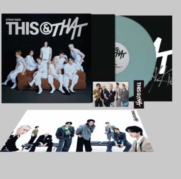 [PRE-ORDER] Stray Kids 10th Mini Album - THIS & THAT (Seafoam Green Vinyl) (D2C Exclusive)