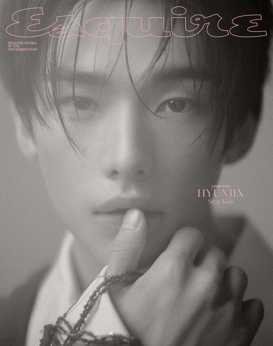 [PRE-ORDER] Stray Kids Hyunjin Esquired Korea Magazine - November 2026 Issue