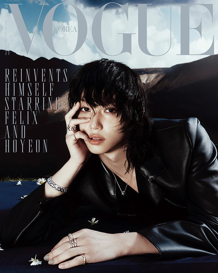 [PRE-ORDER] Stray Kids Felix Vogue Magazine - December 2025 Issue